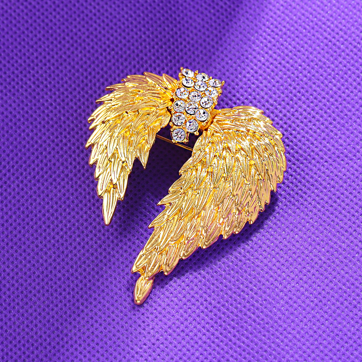 🕊️ Shining Angel Wings Brooch | Guardian & Freedom Pin 🕊️