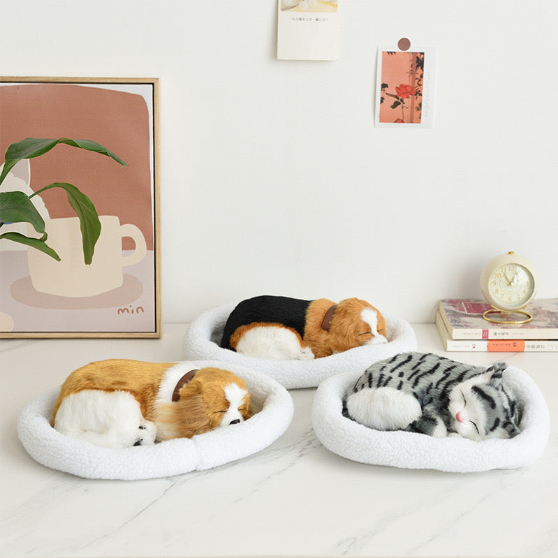 Breathing cats and dogs ornaments with A+ battery