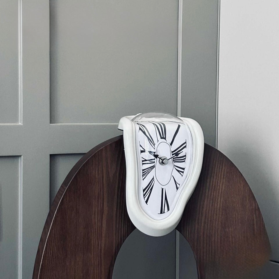 Roman Numeral Wall Clock – Elegant Vintage Home Decor