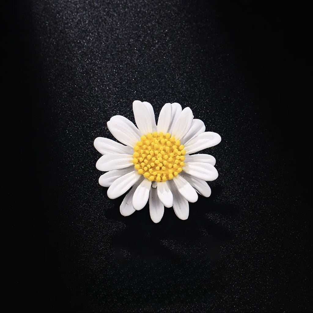 Vibrant Daisy Enamel Pin