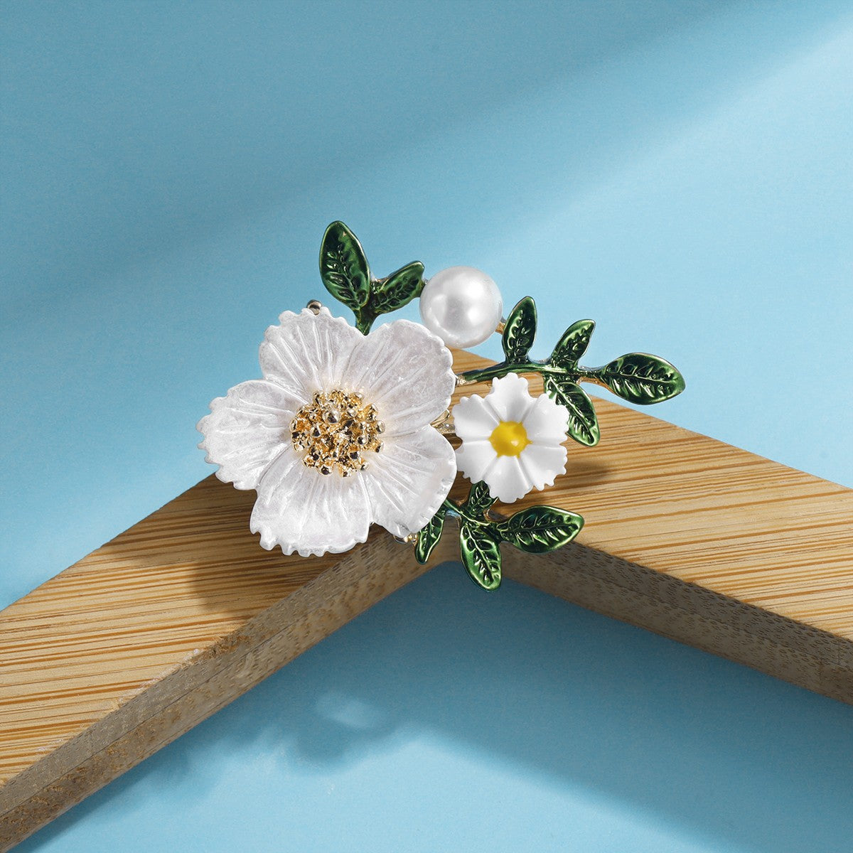 🌿 Fresh Flower Cluster Pearl Brooch | Spring Garden Elegance 🌿