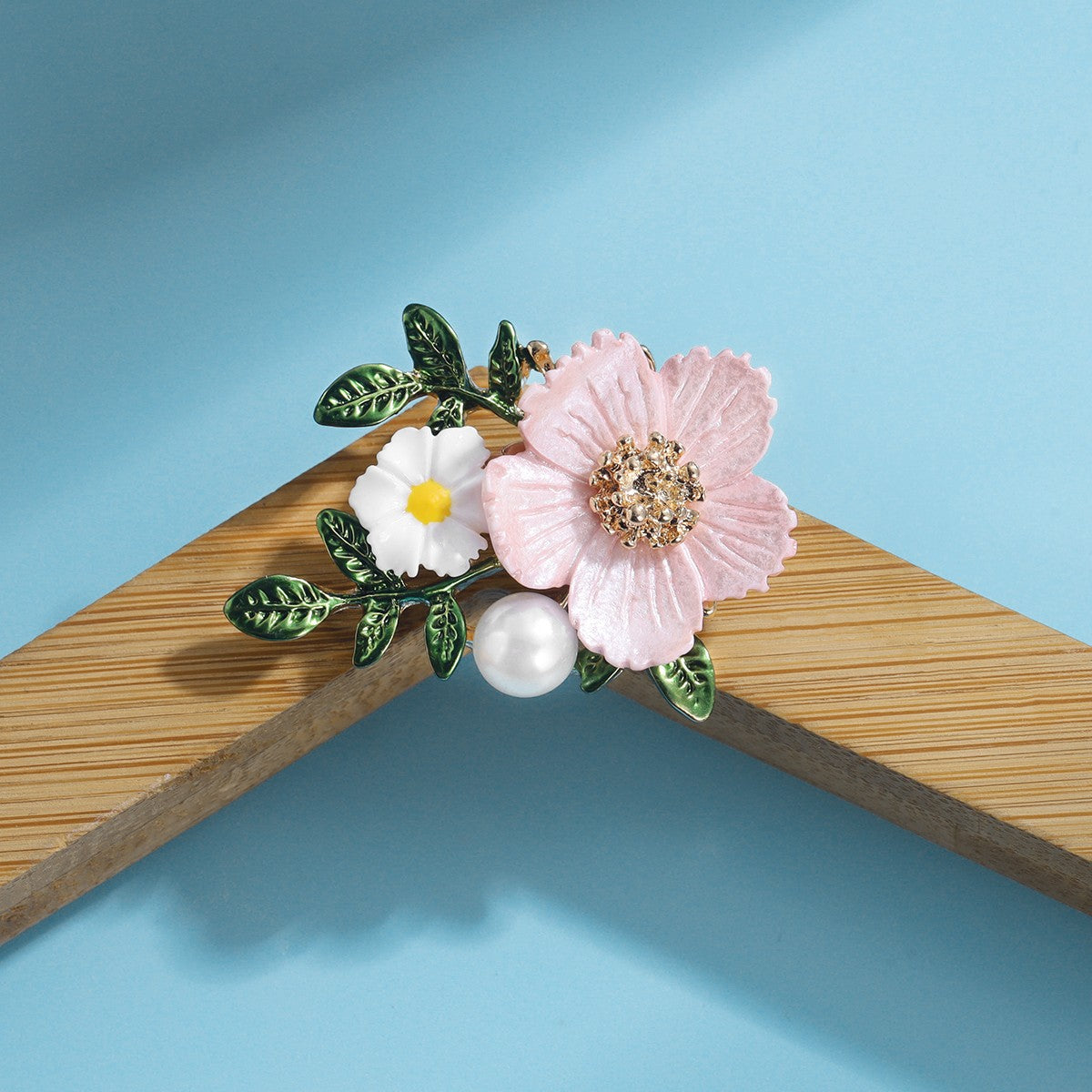 🌿 Fresh Flower Cluster Pearl Brooch | Spring Garden Elegance 🌿