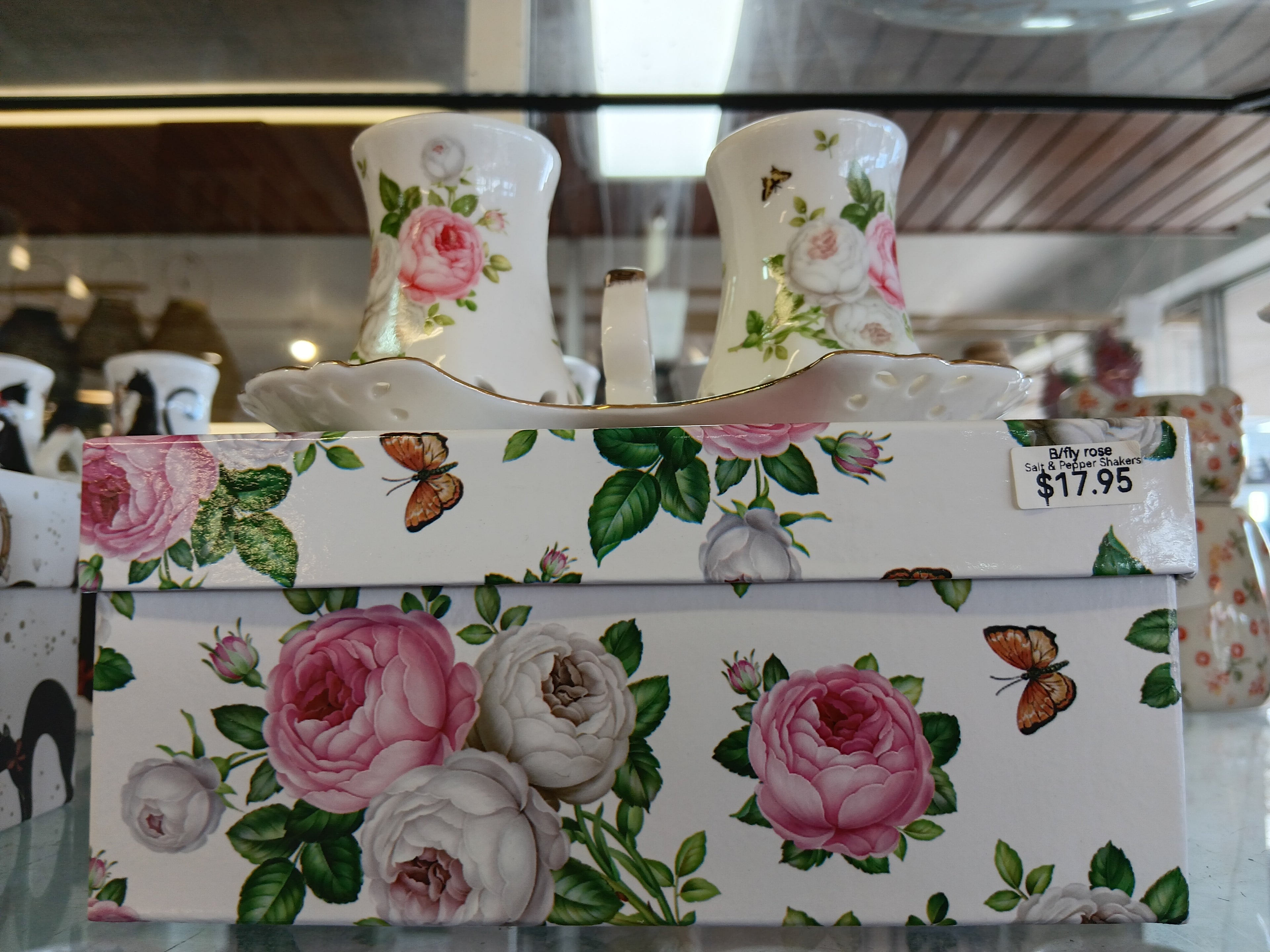 Stylish Salt & Pepper Shakers – Ceramic Kitchen Table Seasoning Set